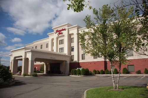 Hampton Inn By Hilton Elmira image 1