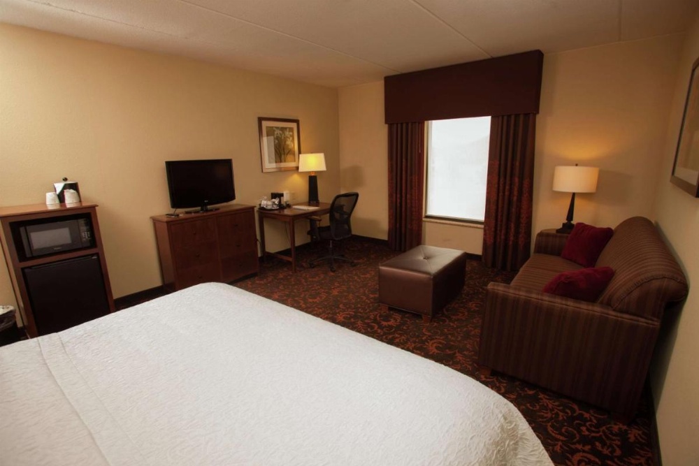 Room image 2